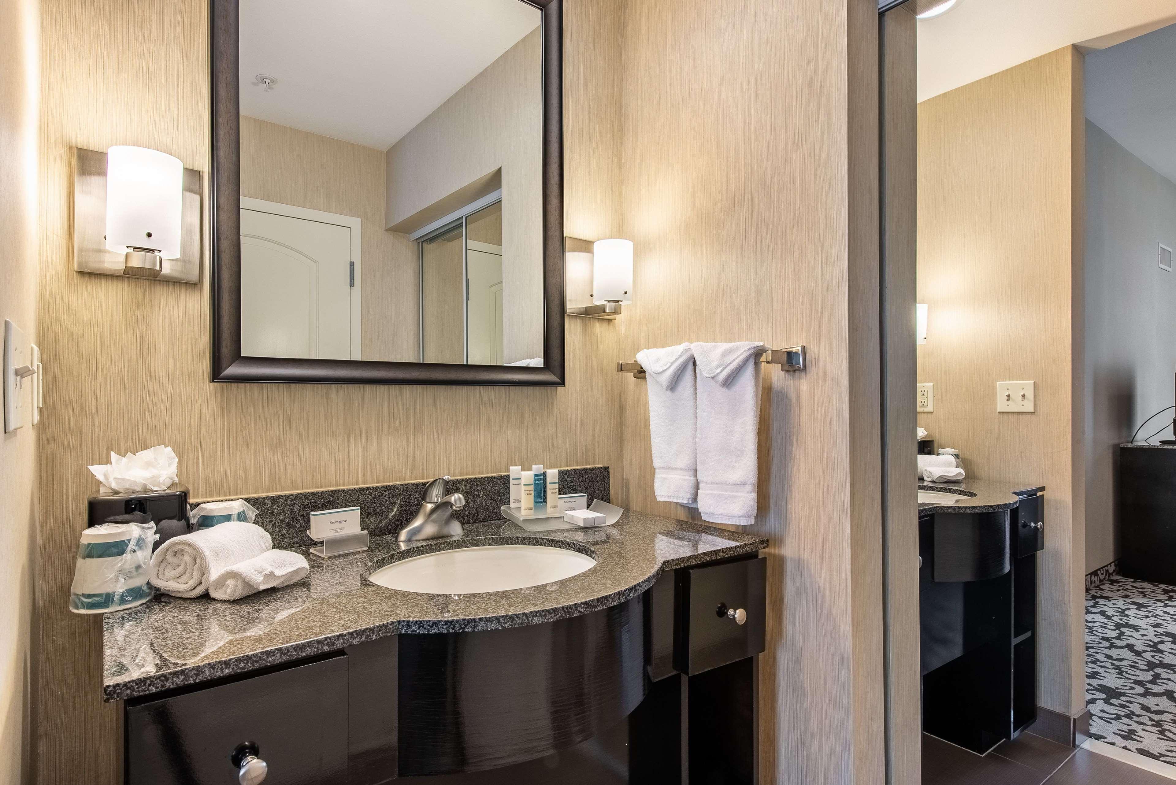 Homewood Suites By Hilton Oxnard/Camarillo Zewnętrze zdjęcie